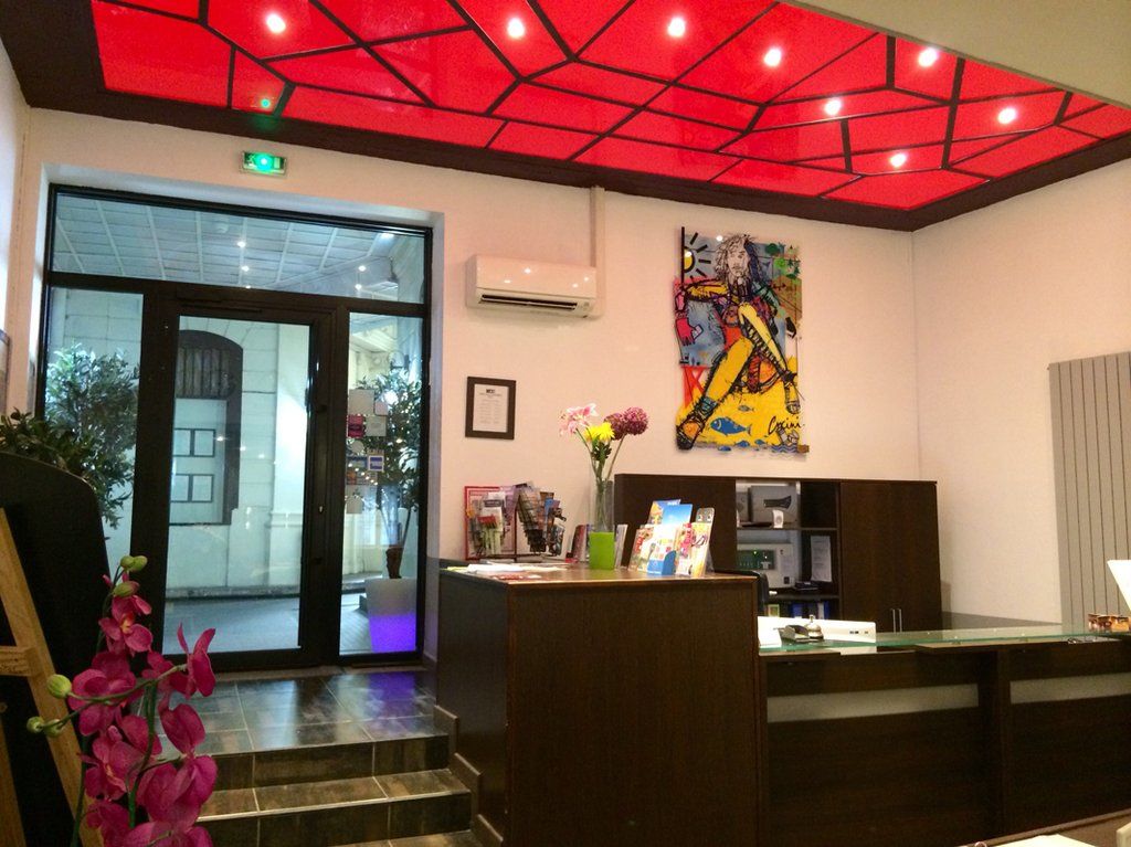 The Originals Boutique, Hotel Danieli, Avignon Exterior photo